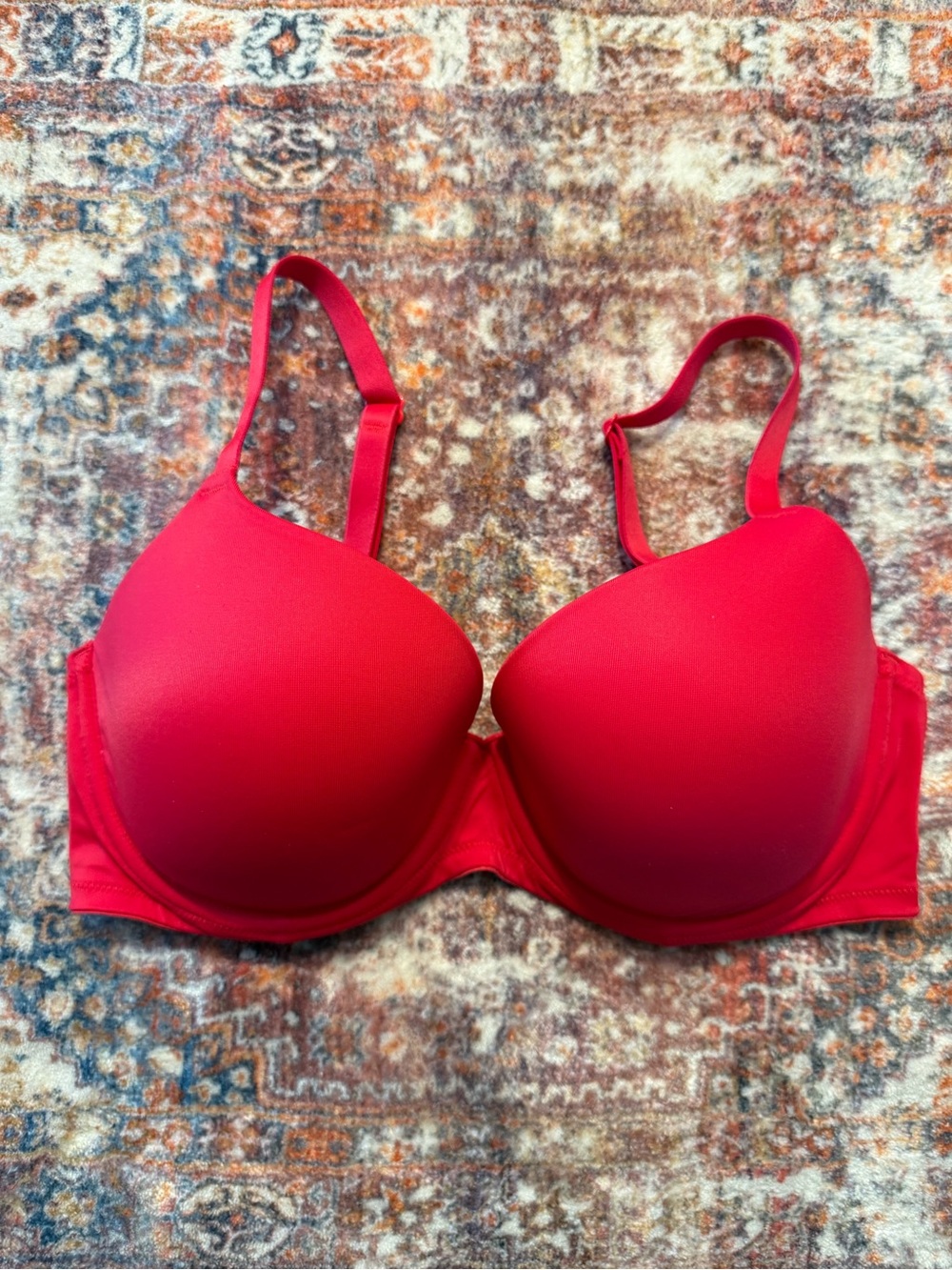 Victoria’s Secret PINK T-Shirt Bra Bright Red 34DD